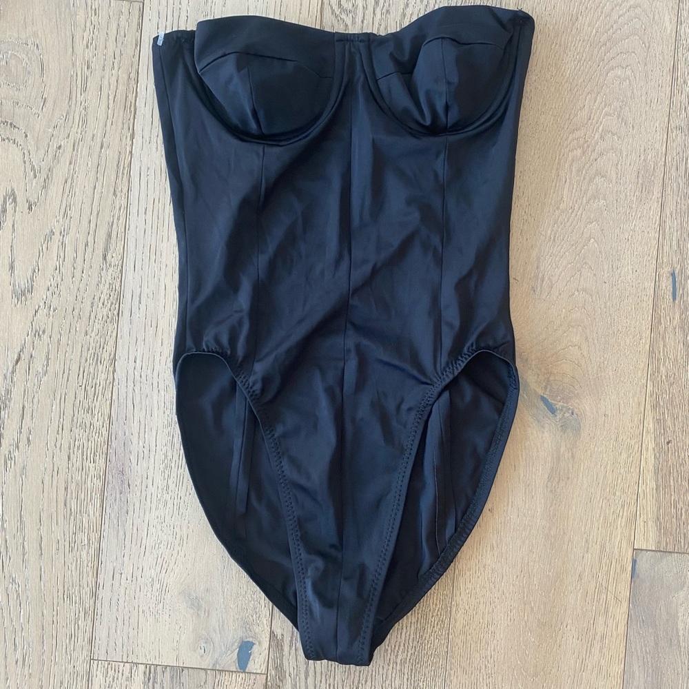 Norma Kamali Corset Strapless One-Piece Swimsuit Black Small